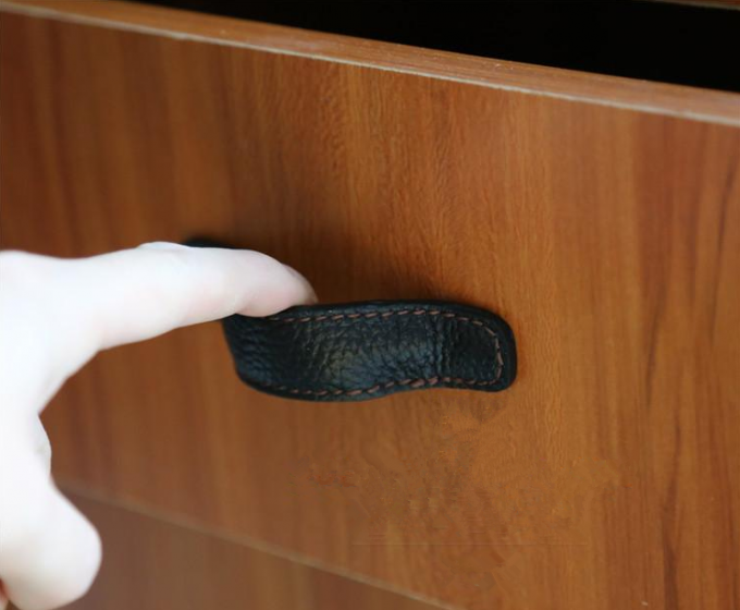 Esay Installtion Leather Wardrobe Door Handles / Dresser Handles 140mm* W25mm