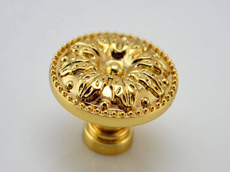 cupboard door knobs
