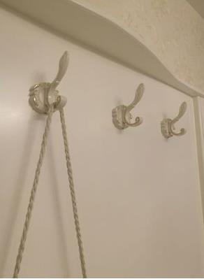 Retro Unique Cloth Hanging Hooks Zinc Alloy Double Octopus Shaped Wall Mounting Cost Holders