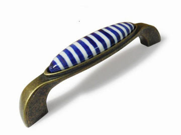 Rural Stylish Hand Made Ceramic Handles And Knobs / Porcelain Furniture Handls And Knobs