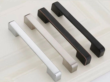 Nickle Brushed Kitchen Cabinet Door Handles , Square Kitchen Cupboard Handles Zinc knobs